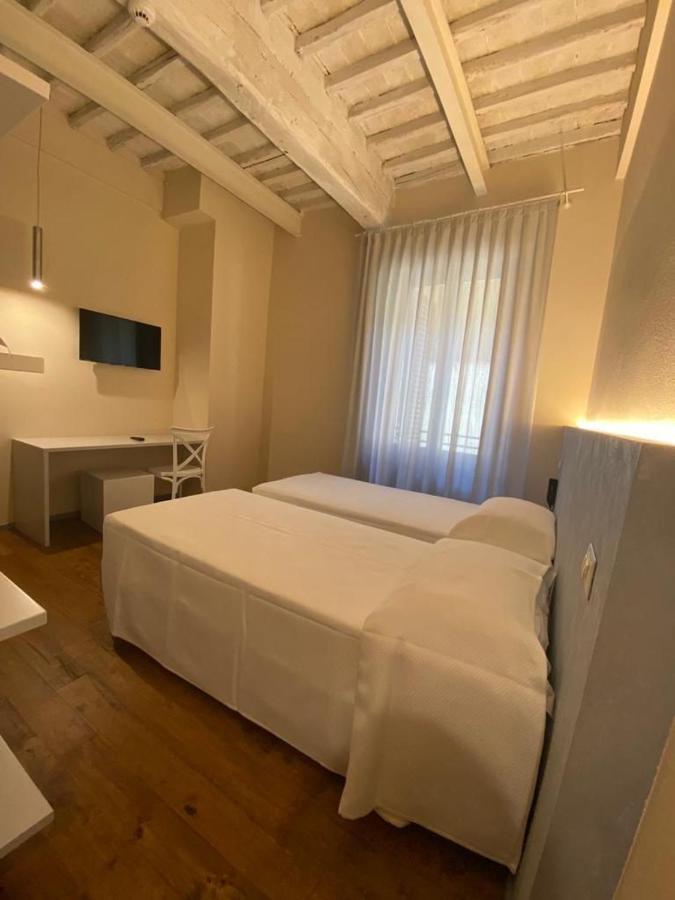 Albergo Roma Буонконвенто Экстерьер фото